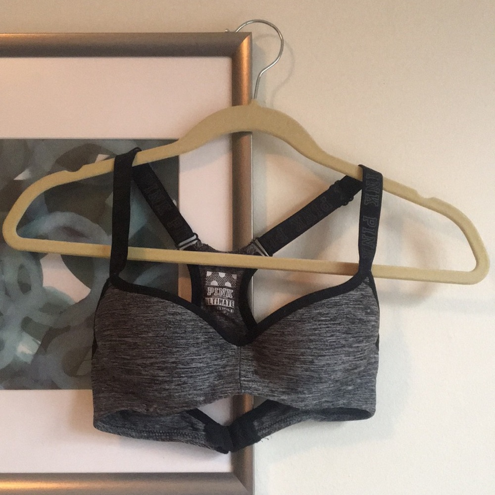 VS/Pink Ultimate Push-Up Sports Bra